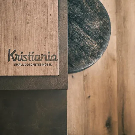 Kristiania Small Dolomites Otel Selva di Val Gardena