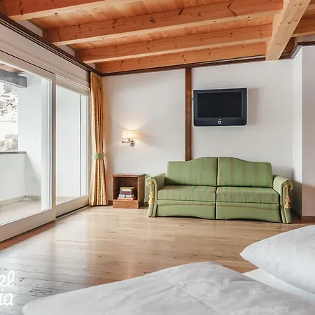 Otel Kristiania Small Dolomites 3*